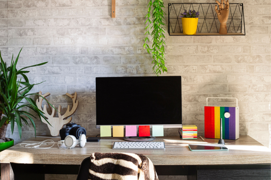 Modern Design Desk Setup for Students 